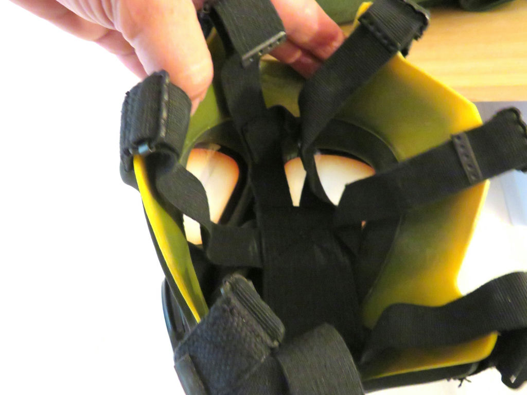 Military Surplus Gas Mask Respirator with Filter Canister in Canvas Bag - image 3 of 7