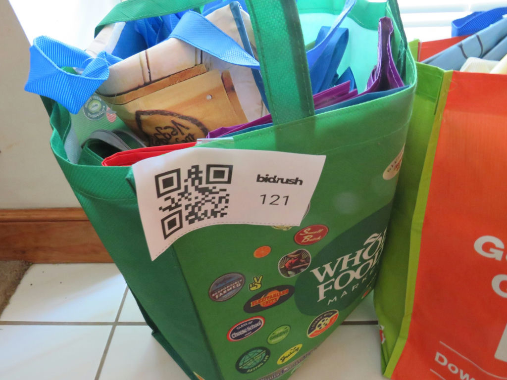 Loads of Reusable Whole Foods Wegmans Shaws Grocery Bags - image 3 of 5