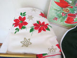 Grouping of Christmas Linens Tablecloth Placemats - thumbnail 5 of 9