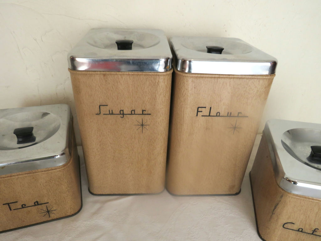 Vintage 4 piece Canister Set Lincoln Kreamerware Beautyware - image 2 of 3