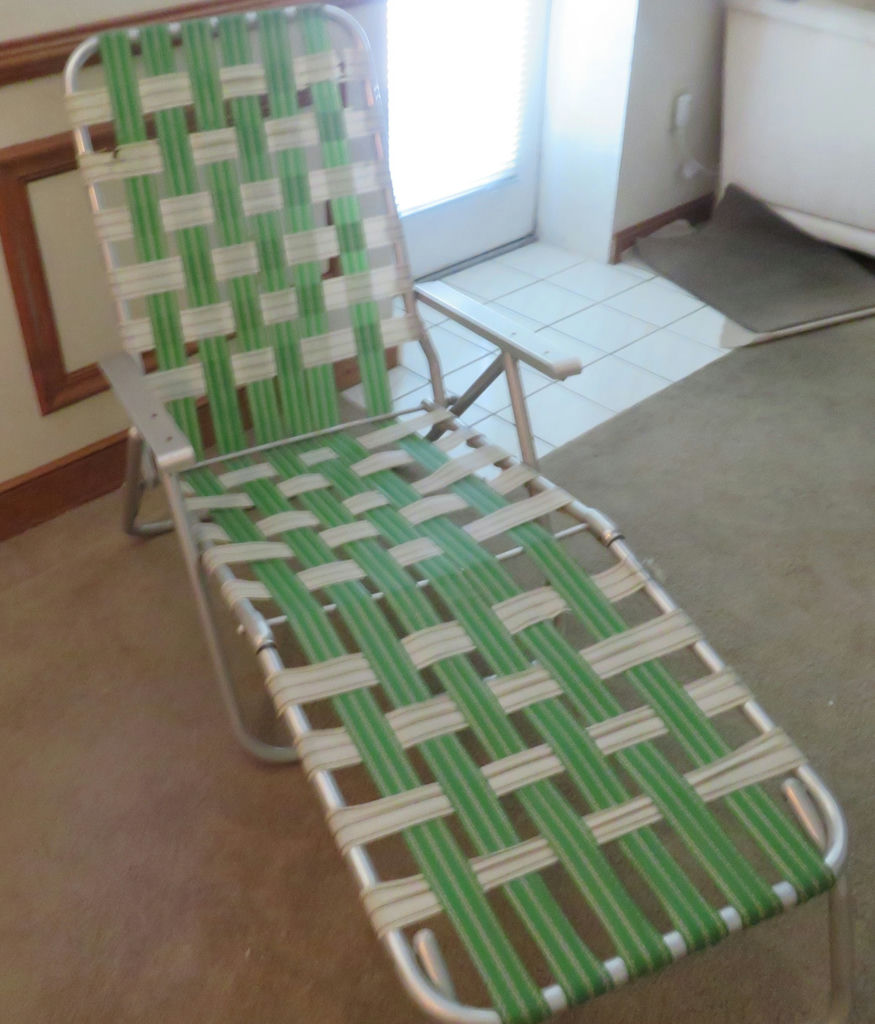 Vintage Green and White Webbed Chaise Lounge - image 2 of 6