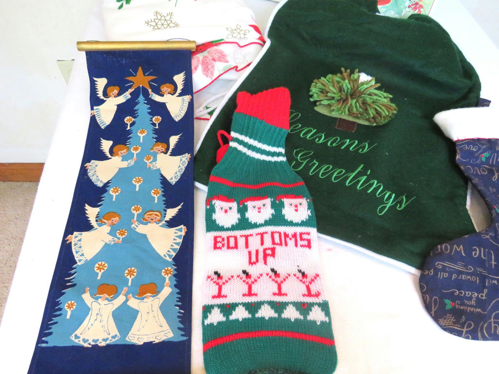 Grouping of Christmas Linens Tablecloth Placemats - image 2 of 9