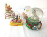 Variety of Globes, 1 not working/no lights - thumbnail 2 of 8