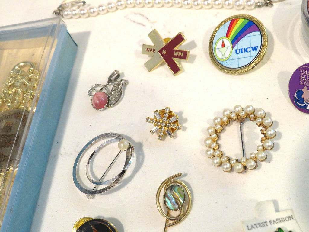 Costume Jewelry Mixed Sterling Pin Key to City - image 7 of 12