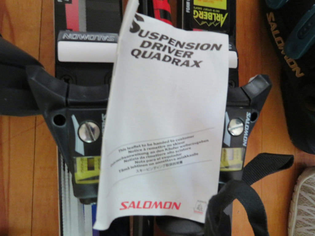 Salomon Syncro Pair of Skis with Ski Poles and Evolution 7.1 Boots - image 8 of 19