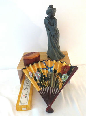 Asian Decor Geisha Statue Fan Ying Yang Wood Box - Image 1 of 8