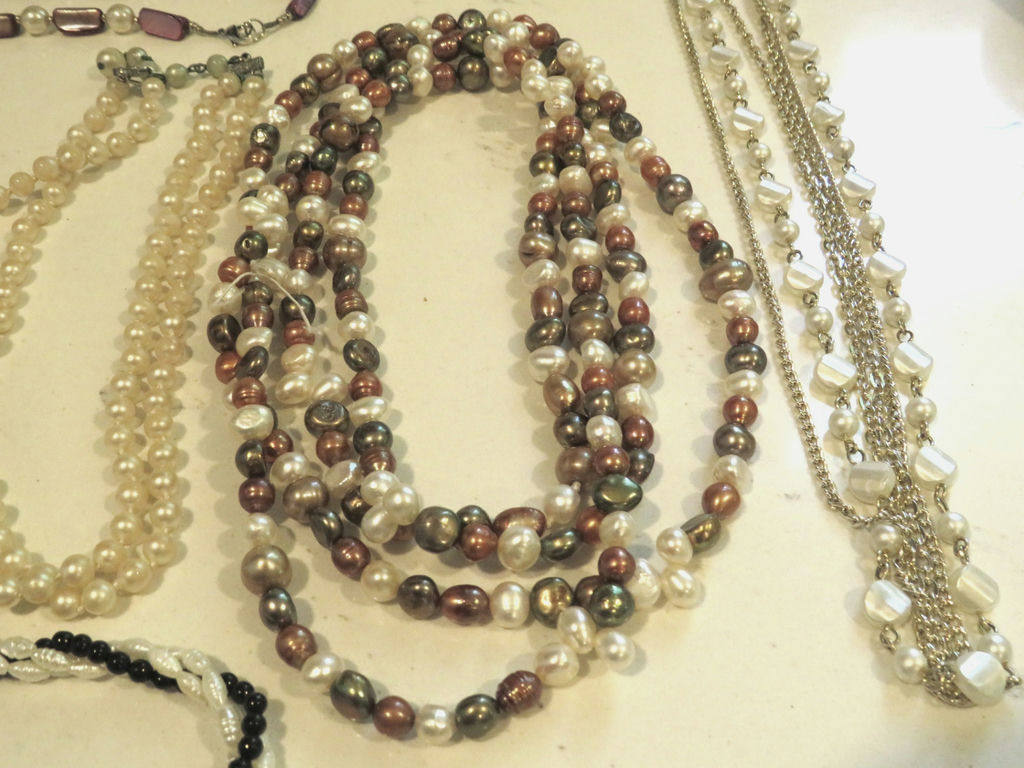 Large lot of Vintage Costume Jewelry Necklaces Monet - image 13 of 15