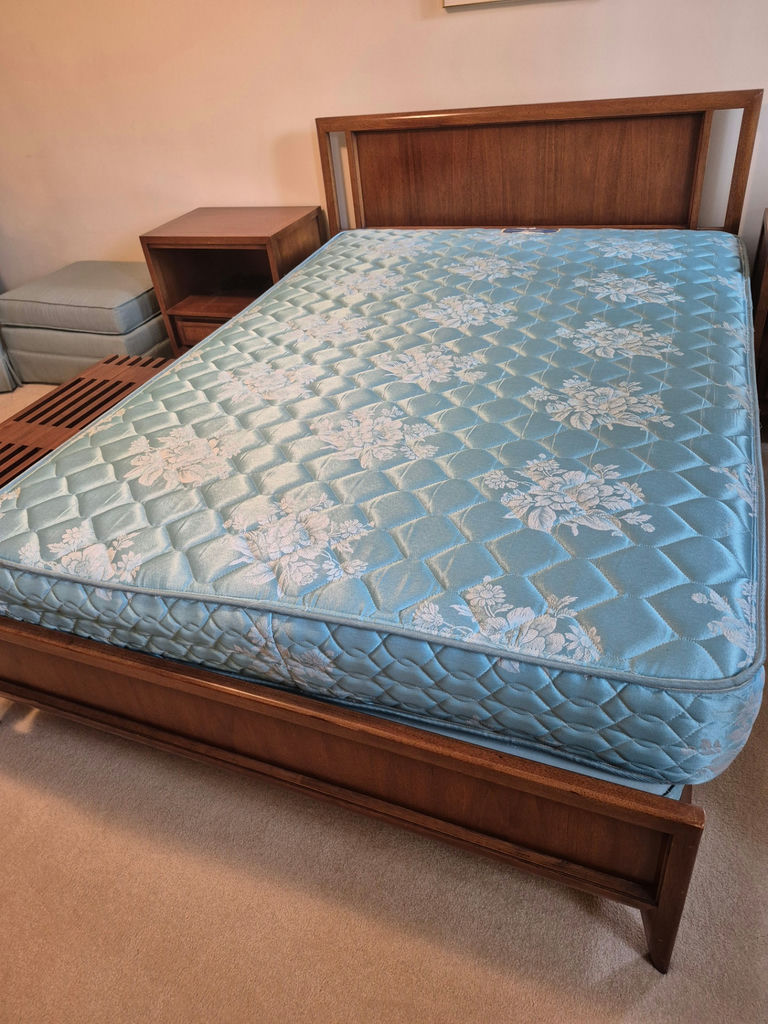 Century Furniture Mid Century Style Bedroom Set - Solid Wood, High Quality - image 9 of 15