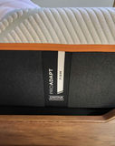Henrendon Bel Air King Bedroom Set - thumbnail 8 of 9
