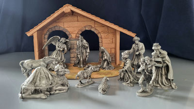 Hudson Fine Pewter Nativity Scene with Stable - Image 1 of 3