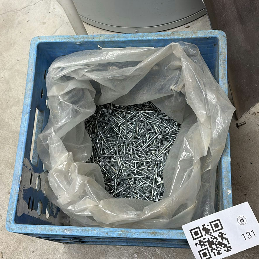 Aluminum Scoop Shovel and Large Bag of Screws - image 3 of 7