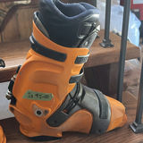 Deeluxe Therm-ic Ski Boots and Orange Ski Boots - thumbnail 8 of 14