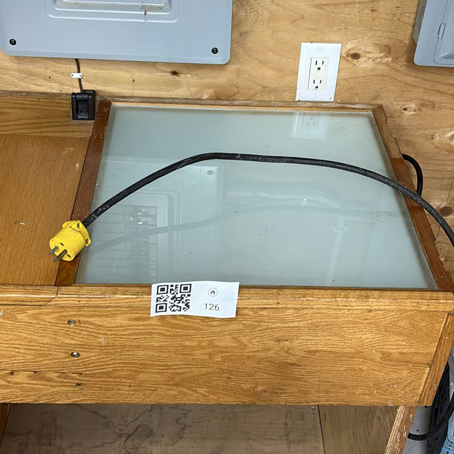 Wooden Light Table Workstation & Stained Glass Equipment - image 4 of 17