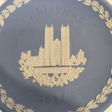Collection of 10 Wedgwood Jasperware Christmas Plates - thumbnail 21 of 23