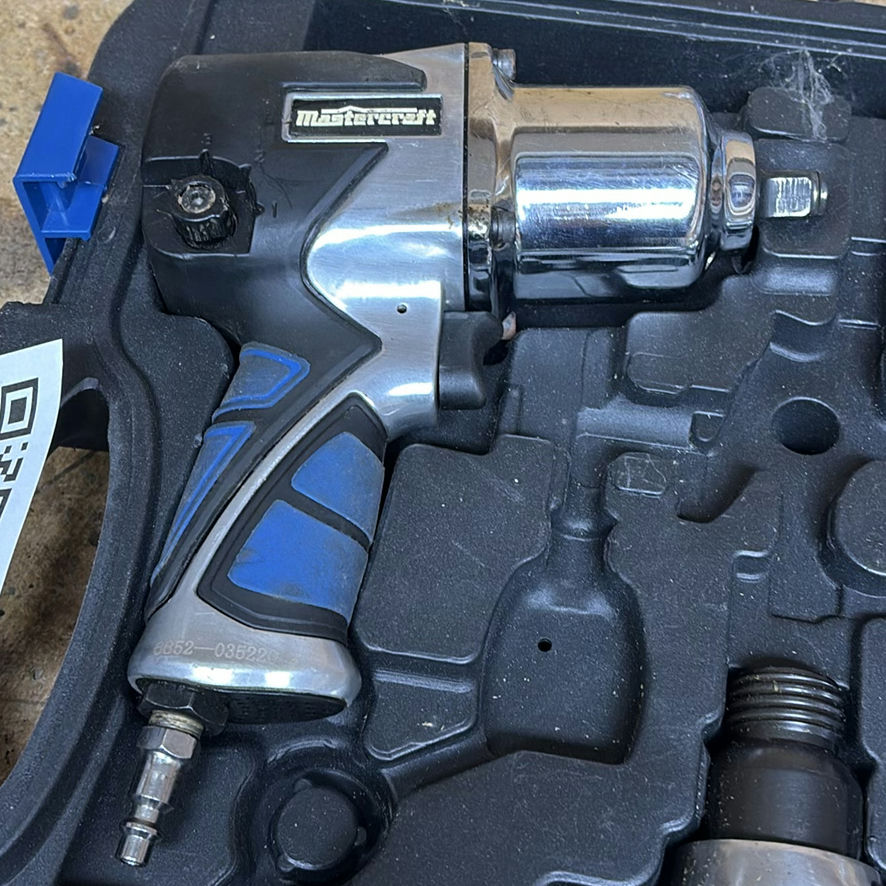 Mastercraft Pneumatic Tool Kit with Accessories and Carrying Case - image 2 of 11