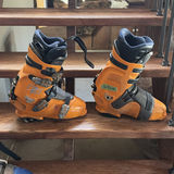 Deeluxe Therm-ic Ski Boots and Orange Ski Boots - thumbnail 7 of 14