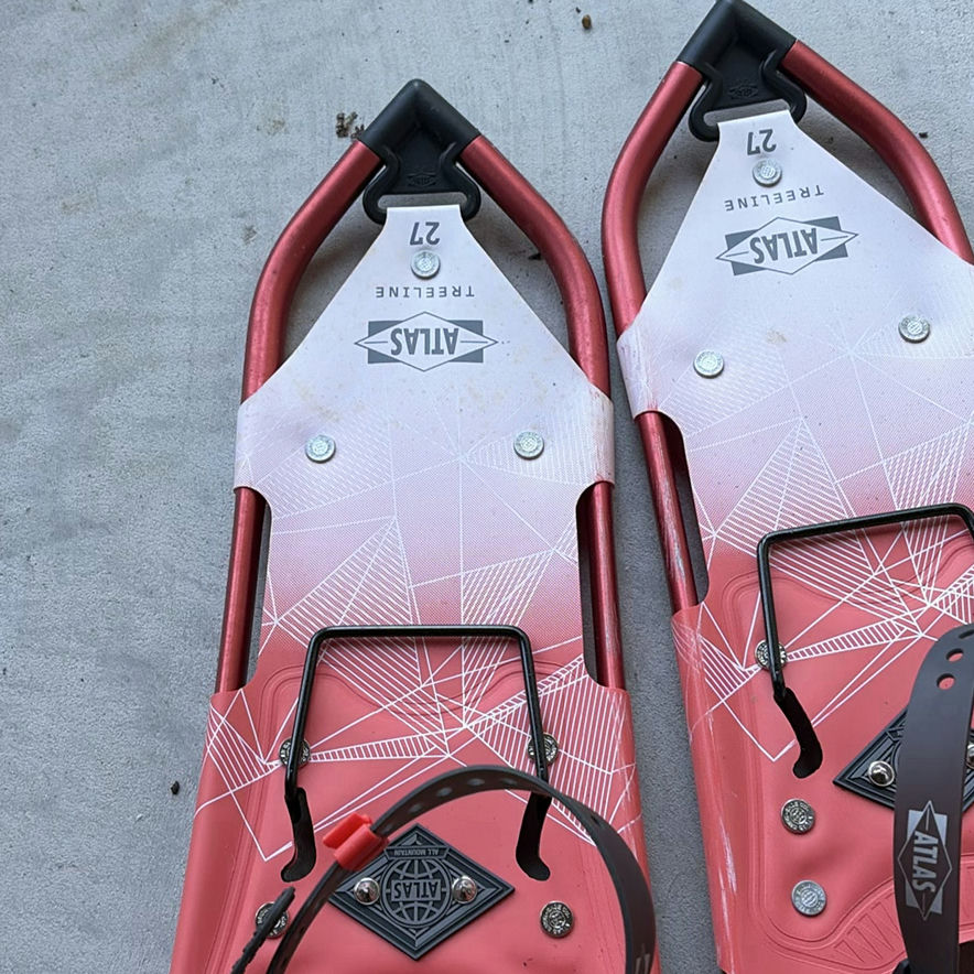 Pair of Atlas Treeline 27 Snowshoes - image 4 of 8