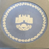 Collection of 10 Wedgwood Jasperware Christmas Plates - thumbnail 17 of 23