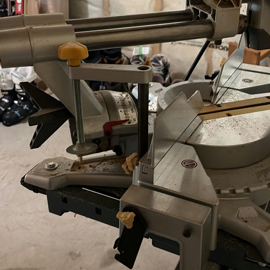 Bosch GTA3800 Miter Saw Stand and Mastercraft Maximum 12-Inch Sliding Compound Miter Saw - image 5 of 11