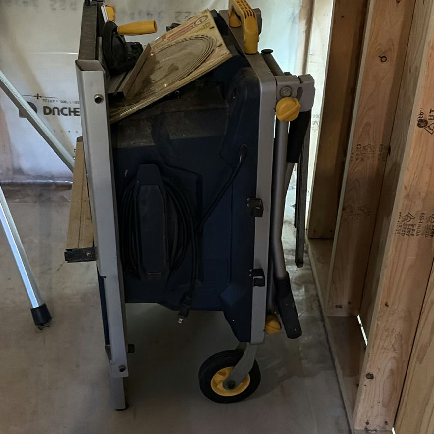 Mastercraft Portable Table Saw with Saw Blade - image 2 of 8