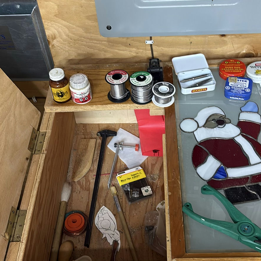Wooden Light Table Workstation & Stained Glass Equipment - image 16 of 17