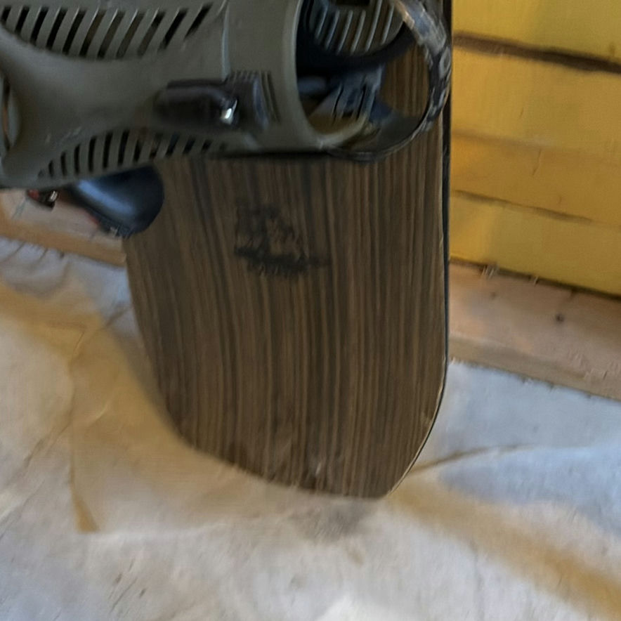 Jones snowboard with bindings - image 6 of 8