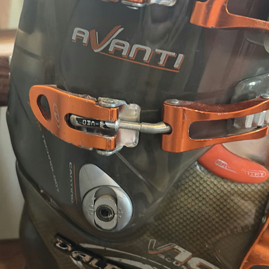 Dalbello Avanti V10 Ski Boots - image 4 of 11