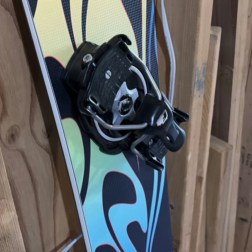 Coiler Snowboard with Bindings - image 5 of 9