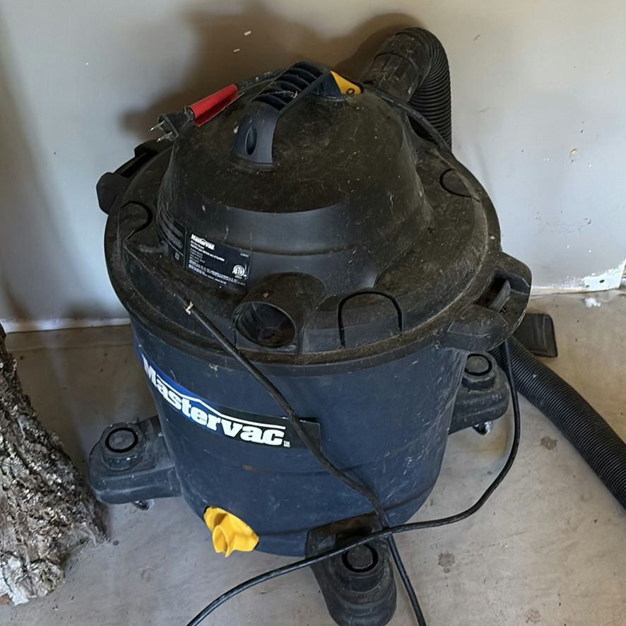 Mastervac 10-Gallon Wet/Dry Vacuum - image 6 of 6
