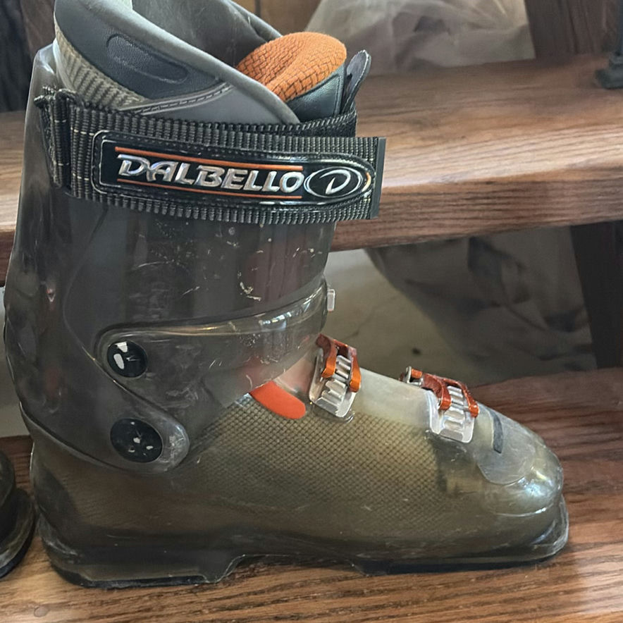 Dalbello Avanti V10 Ski Boots - image 7 of 11