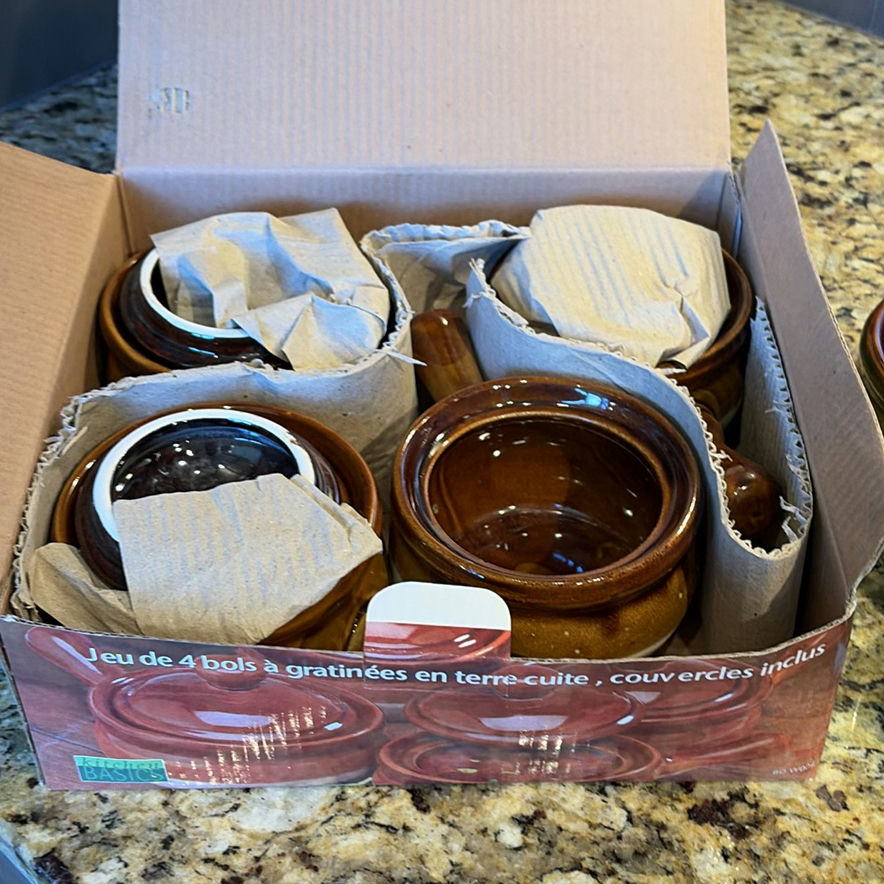 Set of 8 French Onion Soup Bowls - image 7 of 9