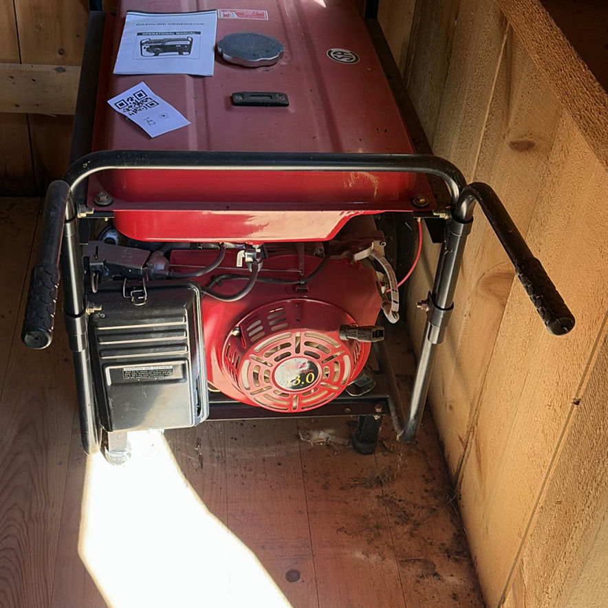 Gasoline Generator with Manual - image 5 of 10