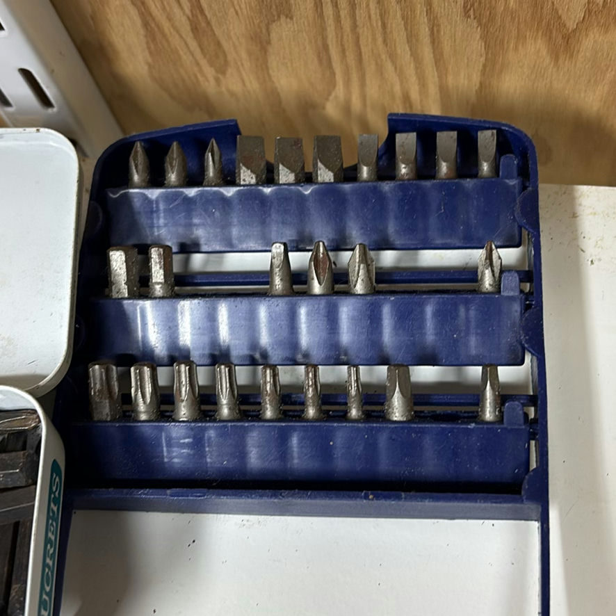 Assorted Drill Bits and Driver Bit Sets - image 6 of 12