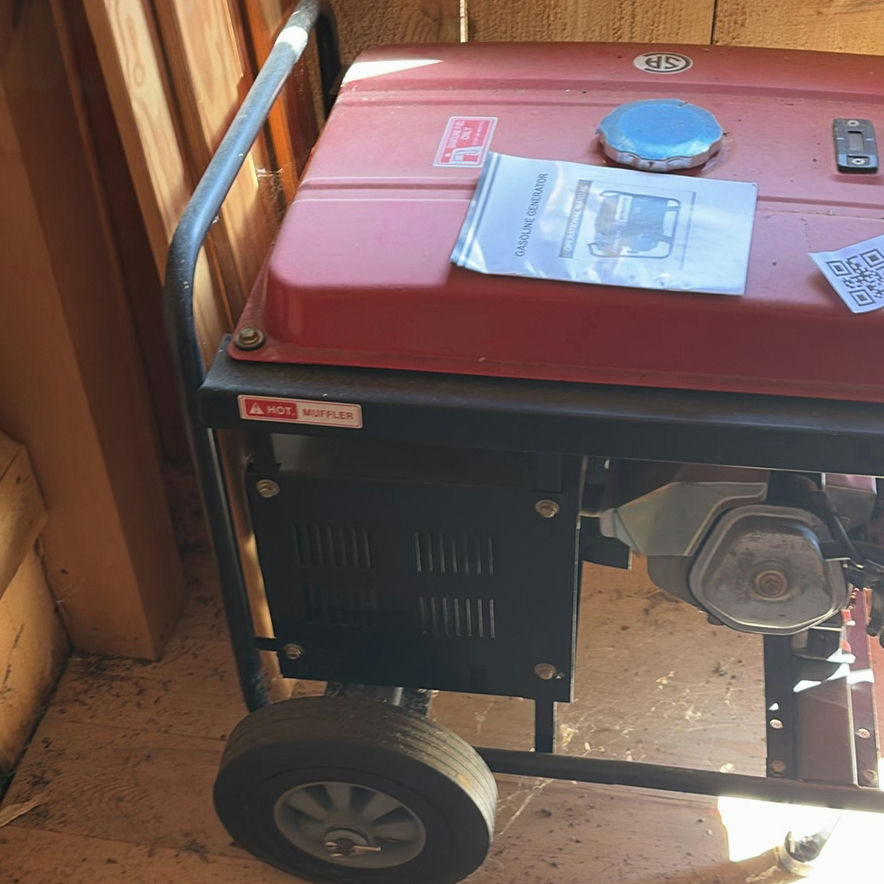 Gasoline Generator with Manual - image 3 of 10