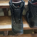 Burton Women's Supreme Snowboard Boots and Mens Black Snowboard Boots - thumbnail 9 of 9
