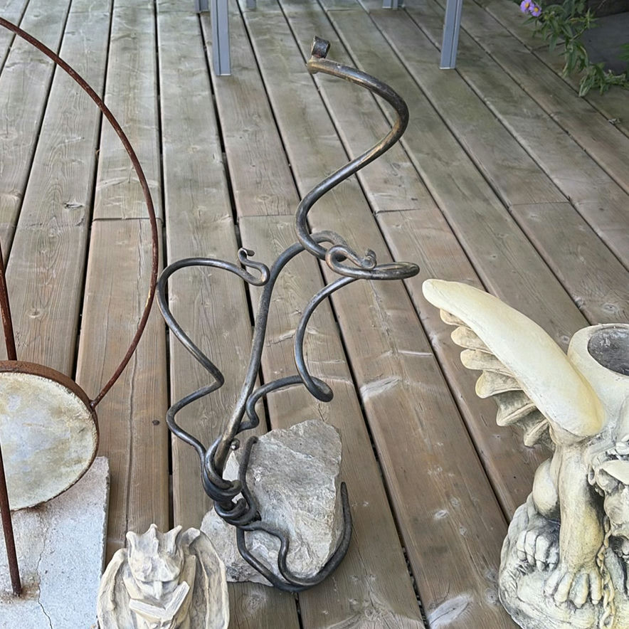 Metal Garden Sculptures and Gargoyle Statues - image 10 of 14