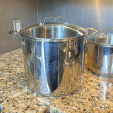 Stainless Steel Stock Pots and Pressure Cooker - thumbnail 10 of 15