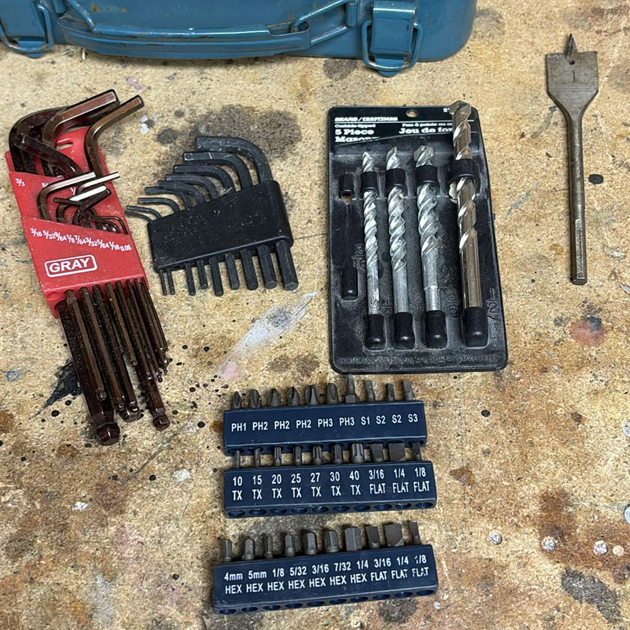 Makita Metal Tool Case with Drill Bits and Hex Key Sets - image 2 of 4