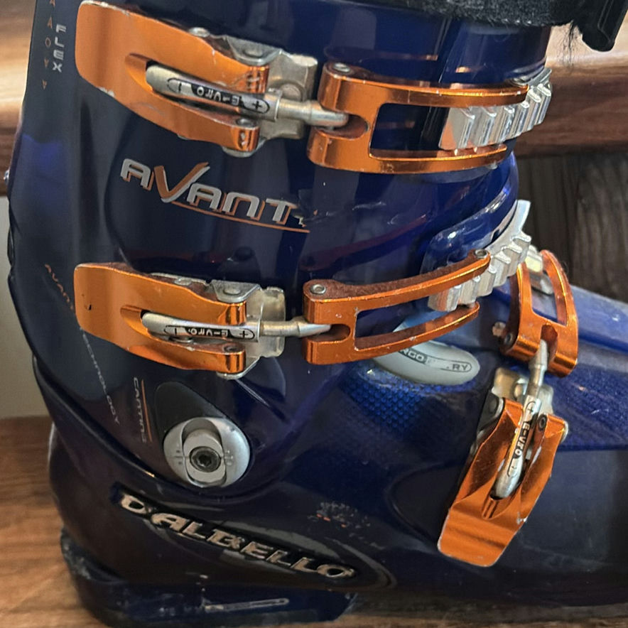 Dalbello Avant Ski Boots - image 3 of 8