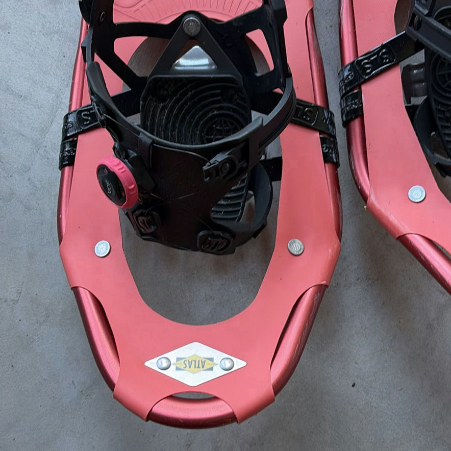 Pair of Atlas Treeline 27 Snowshoes - image 2 of 8