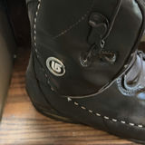 Burton Women's Supreme Snowboard Boots and Mens Black Snowboard Boots - thumbnail 2 of 9