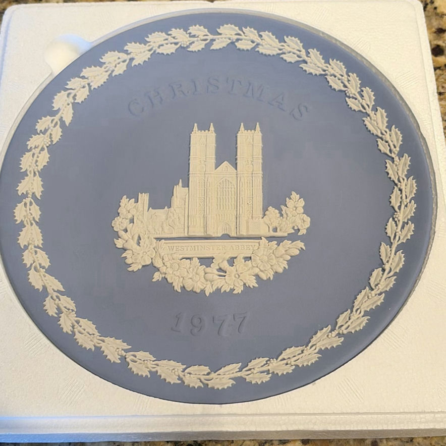Collection of 10 Wedgwood Jasperware Christmas Plates - image 20 of 23