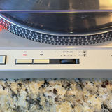 Technics SL-D202 Turntable with Dust Cover - thumbnail 5 of 9