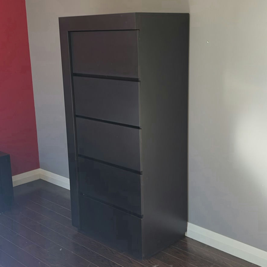 Black Five-Drawer Chest Dresser - image 1 of 8