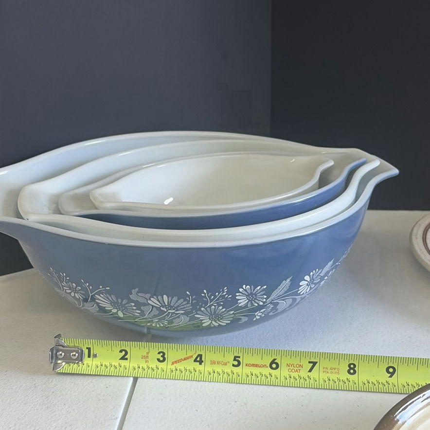 Assorted Ceramic Bakeware and Serving Plates - image 4 of 12
