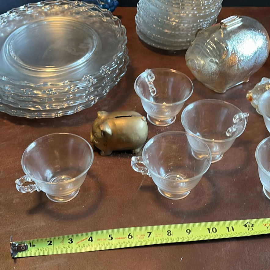 Assorted Glass Dinnerware and Decorative Items - image 2 of 14