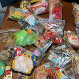 Assorted Fast Food Promotional Toys and Small Collectibles - thumbnail 3 of 9