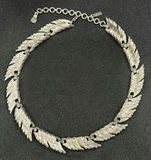 Pink Hanging Jewelry Organizer and Silver-Tone Leaf Necklace - thumbnail 2 of 5