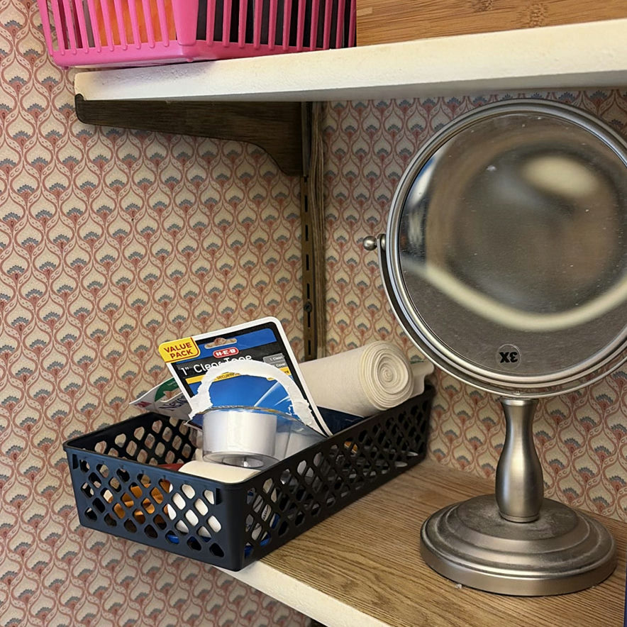 Bathroom Safety Seat and Medical Supply Assortment - image 5 of 8