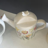 Assorted Ceramic Kitchen and Decorative Pieces - thumbnail 6 of 10